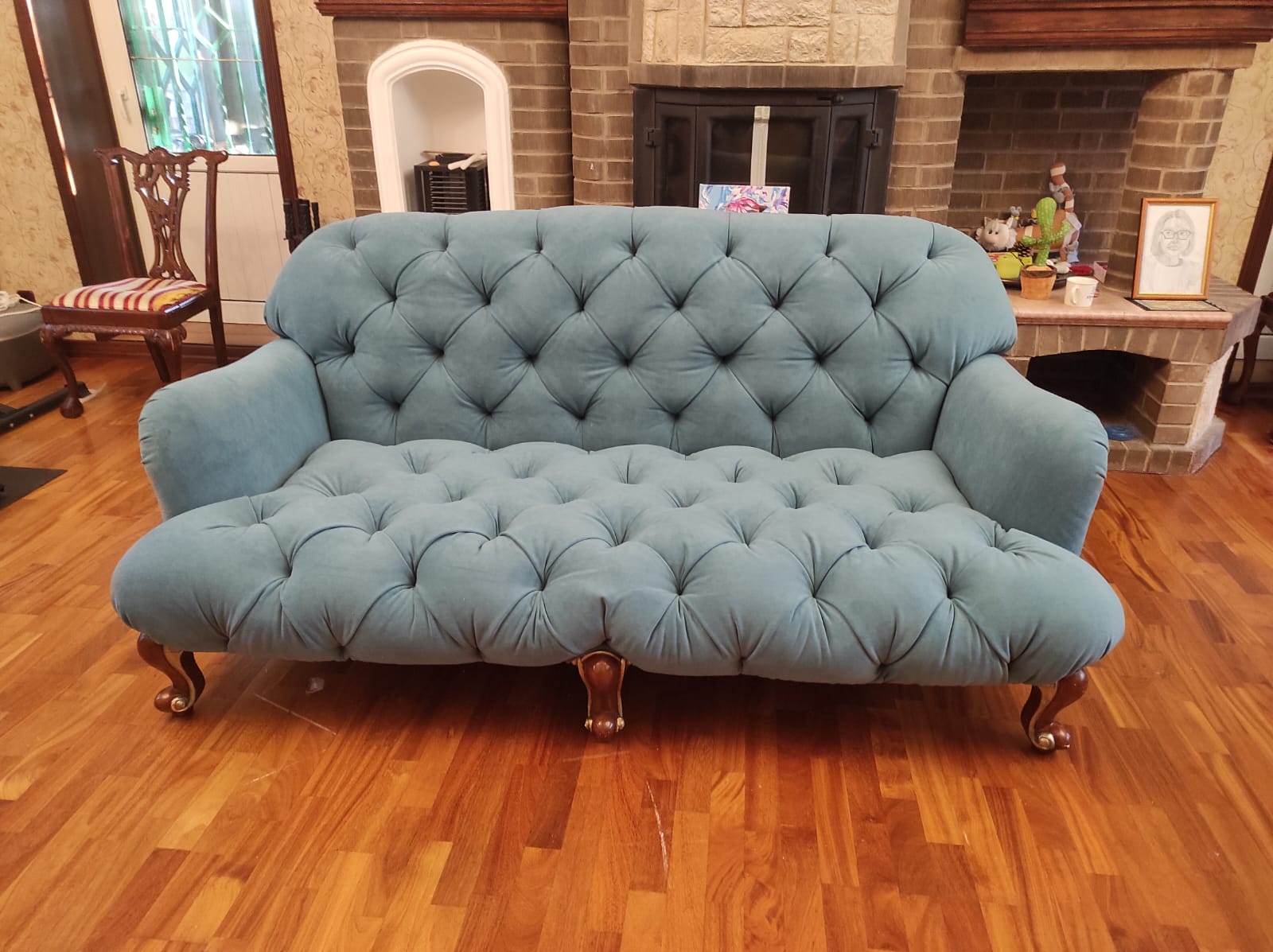 Перетяжка дивана. Битцевский парк